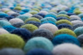 Dywan z filcowych kulek - Morski Błękit - Feltiness