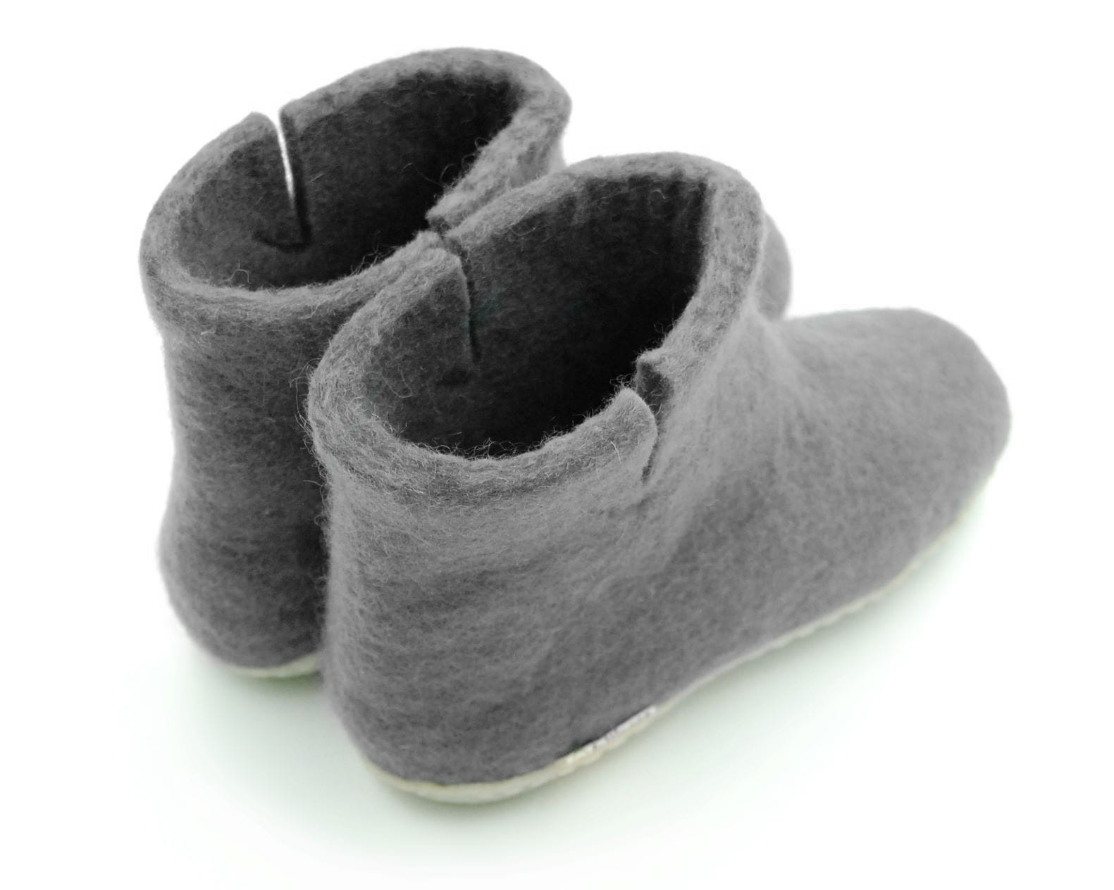 Bambosze Popielate - papcie wełniane - obrazek 3
