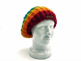 Czapka wykonana ręcznie / beret z wełny Multikolor