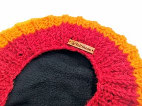 Czapka wykonana ręcznie / beret z wełny Multikolor - Feltiness