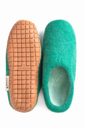 Alternative view of Paputy filcowe chodaki zielone z podeszwą