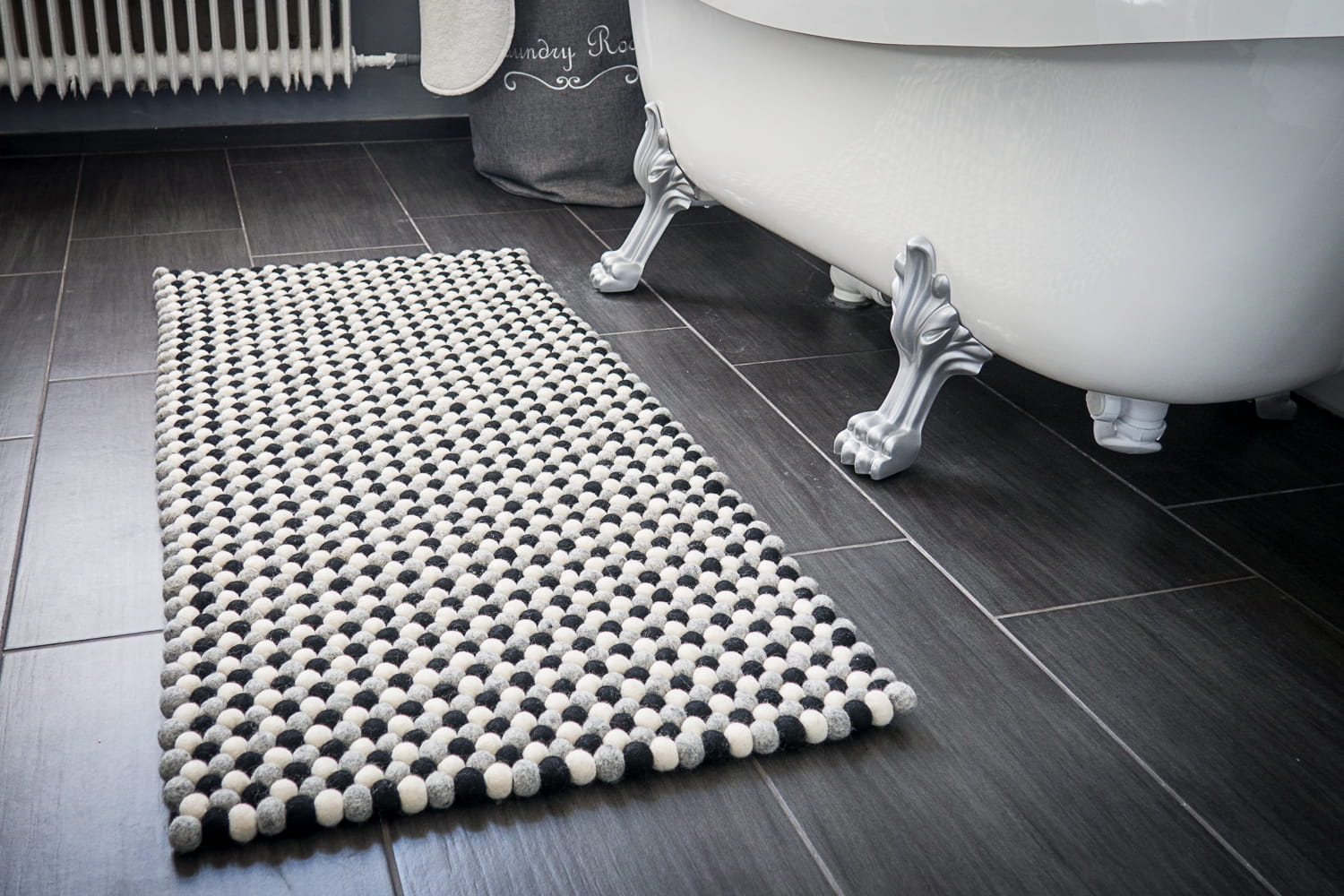 Dywan wełniany Black & White 120 x 60 cm - obrazek 2