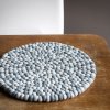 Podkładka wełniana na stół 30 cm Jasny Popiel
