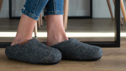 Kapcie z filcu robione ręcznie – czym się wyróżniają? - Feltiness