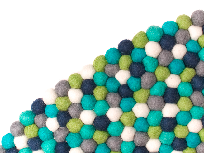 Dywan z filcowych kulek - Morski Błękit