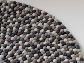 Dywan wełniany z kulek - Delikatny Beż - Feltiness